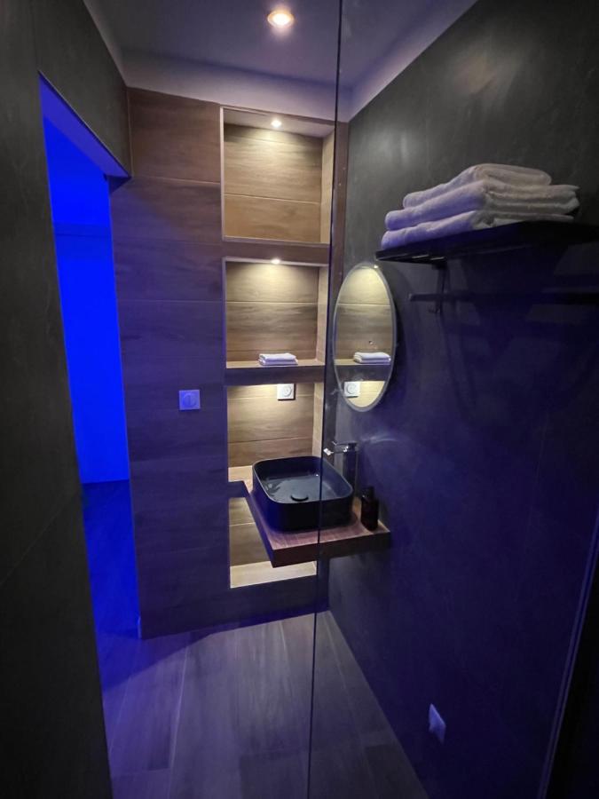 شقة Chic & Jacuzzi جيفور المظهر الخارجي الصورة